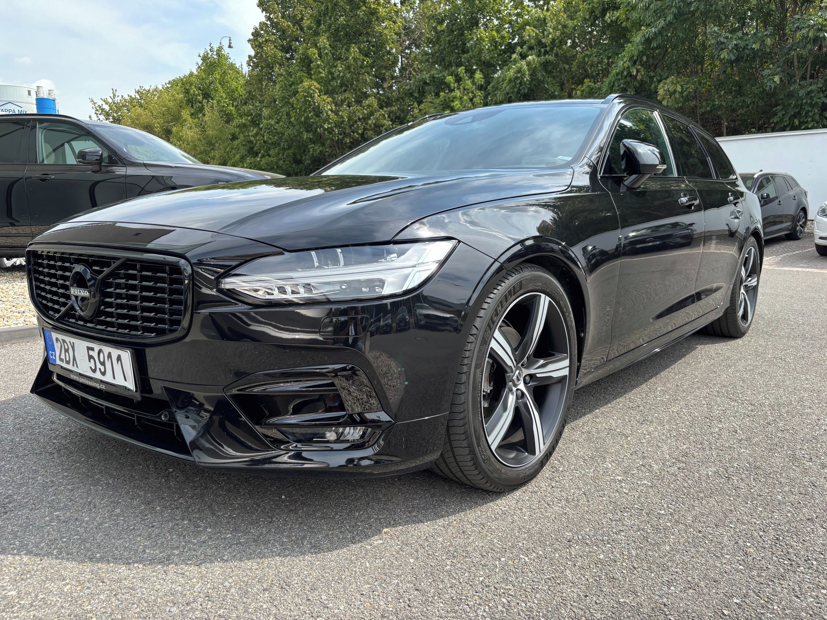 Volvo V90, D4 INCRIPTION AT,2xAL - fotka 2