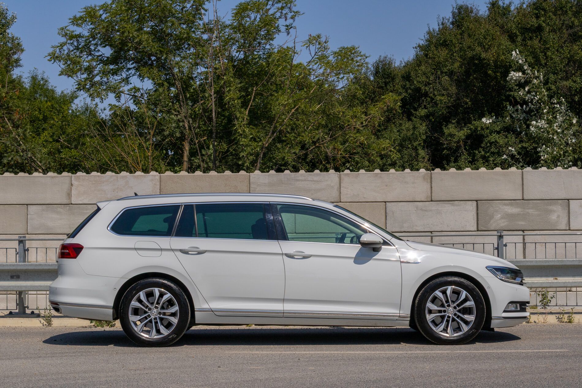 Volkswagen Passat Variant - fotka 5