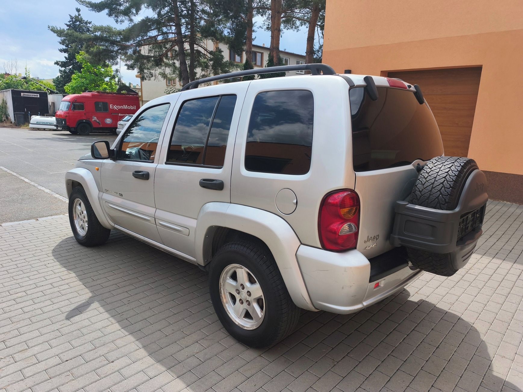 Jeep Cherokee, 2.5 CRDi LIMITED, BEZ KOROZE - fotka 4