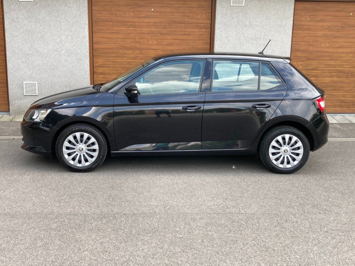 Škoda Fabia, 1,0 MPI  Tažné z. servisní k. - fotka 6