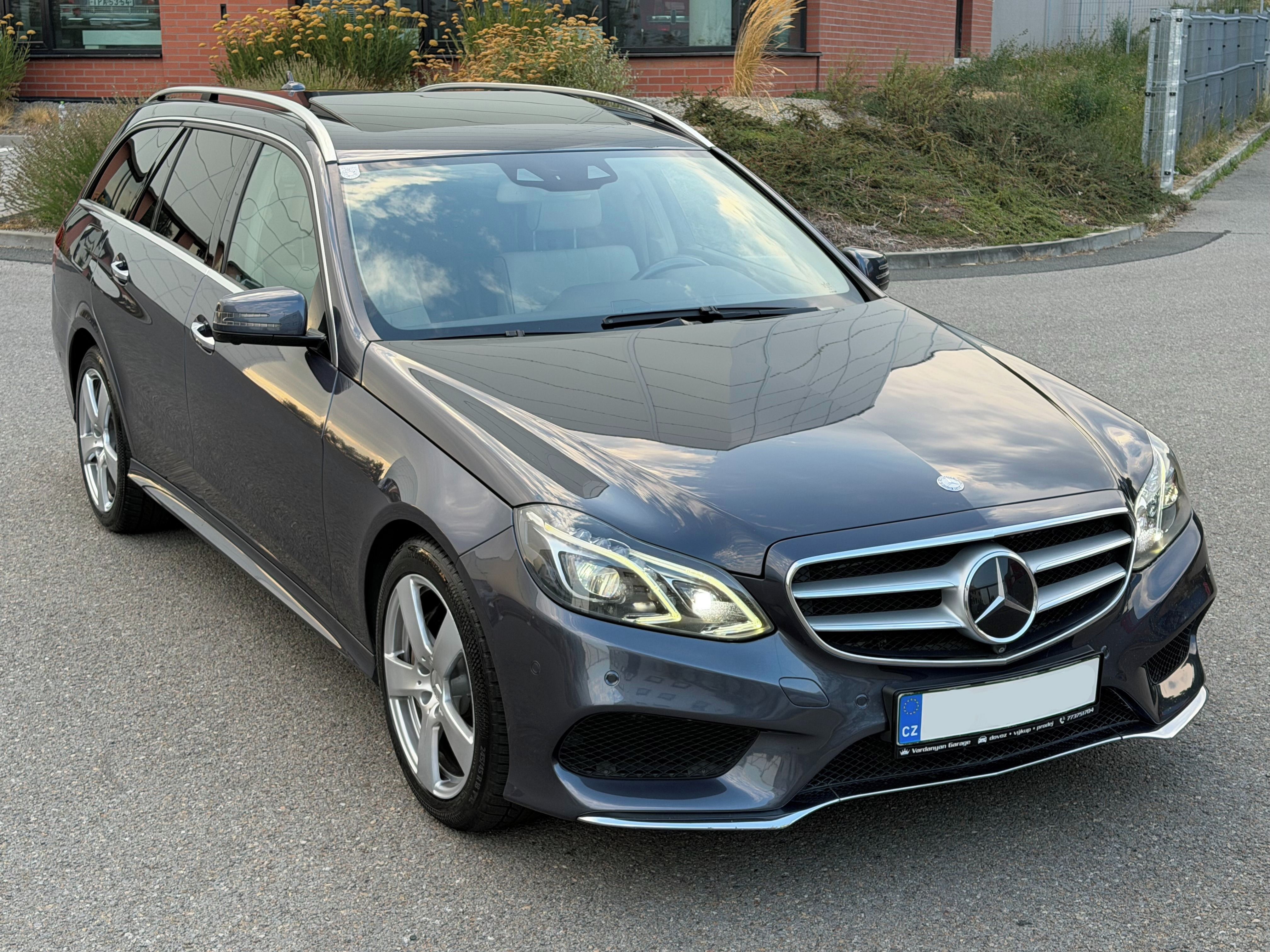 Mercedes-Benz Třídy E, E500, 4.7 V8 Biturbo,Full,AMG - fotka 5