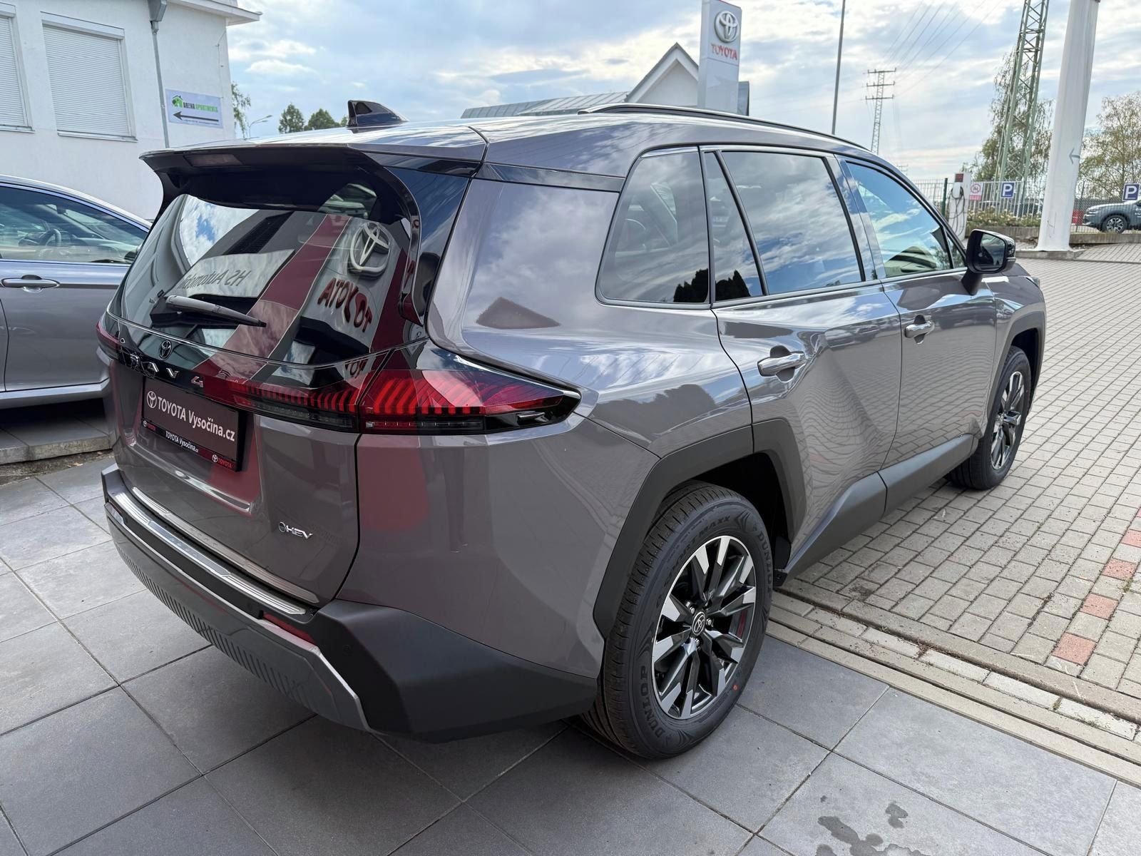 Toyota Rav4, 2.5HEV Comfort 185PS - fotka 4