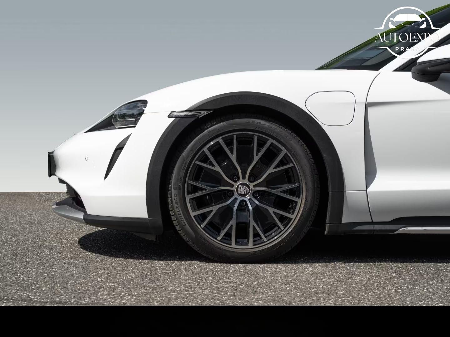 Porsche Taycan, 4 Cross Turismo*BOSE*Panorama - fotka 6
