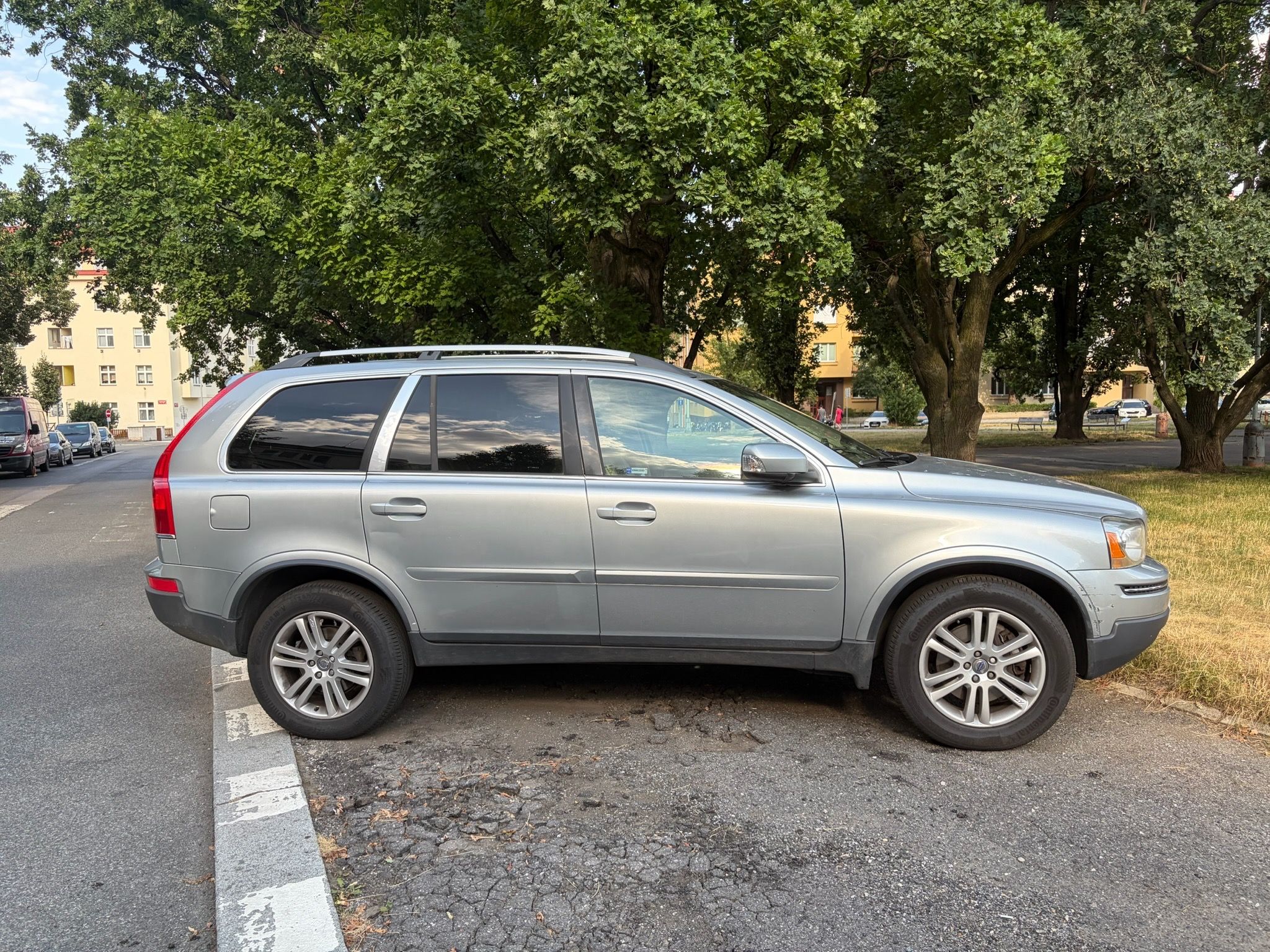Volvo XC90 - fotka 6