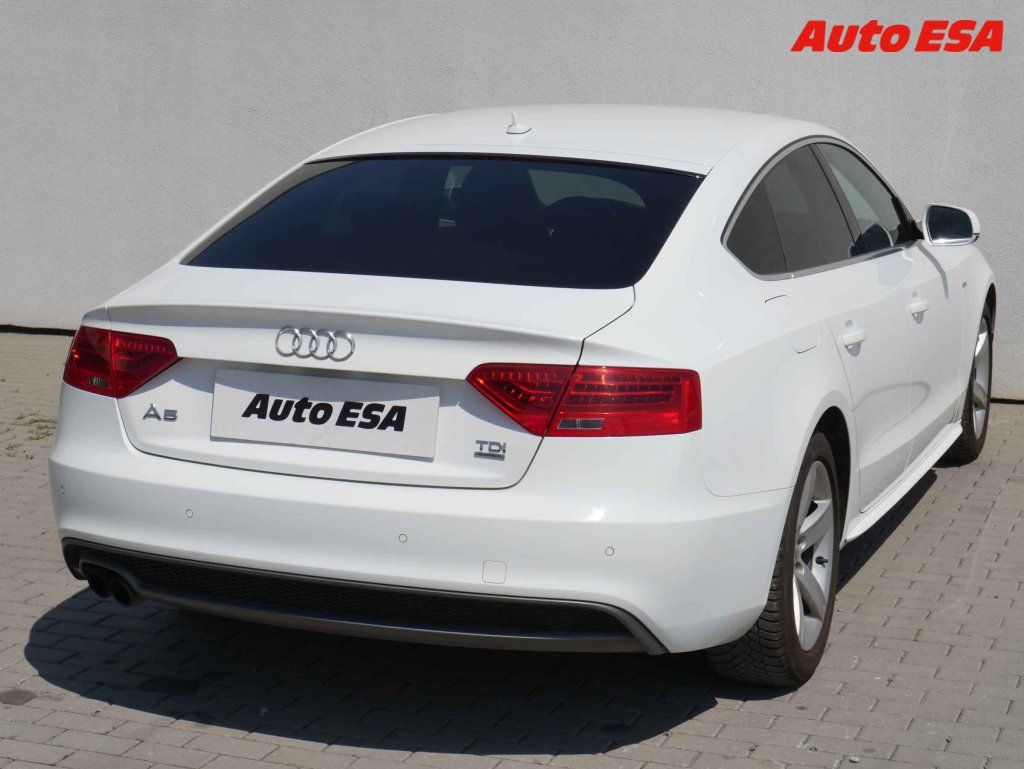 Audi A5, 2.0TDi 2.0 TDi 130KW Quattro - fotka 4