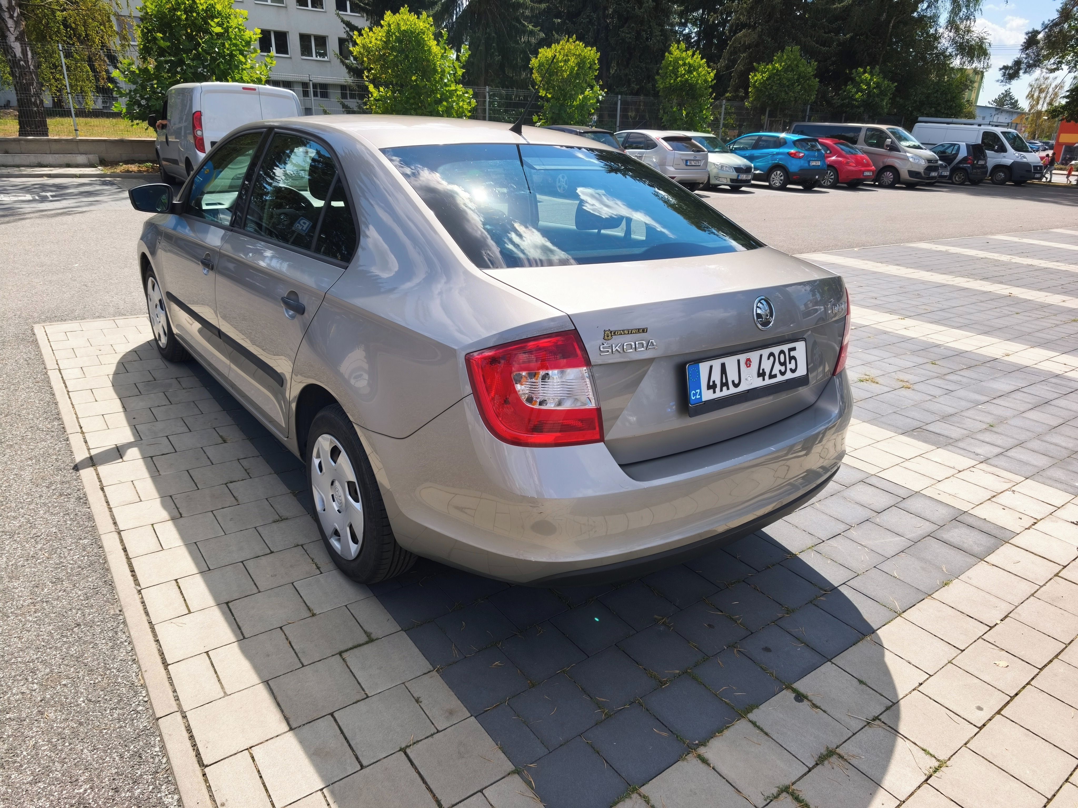 Škoda Rapid, Škoda Rapid,1,2, klima, 2014 - fotka 4