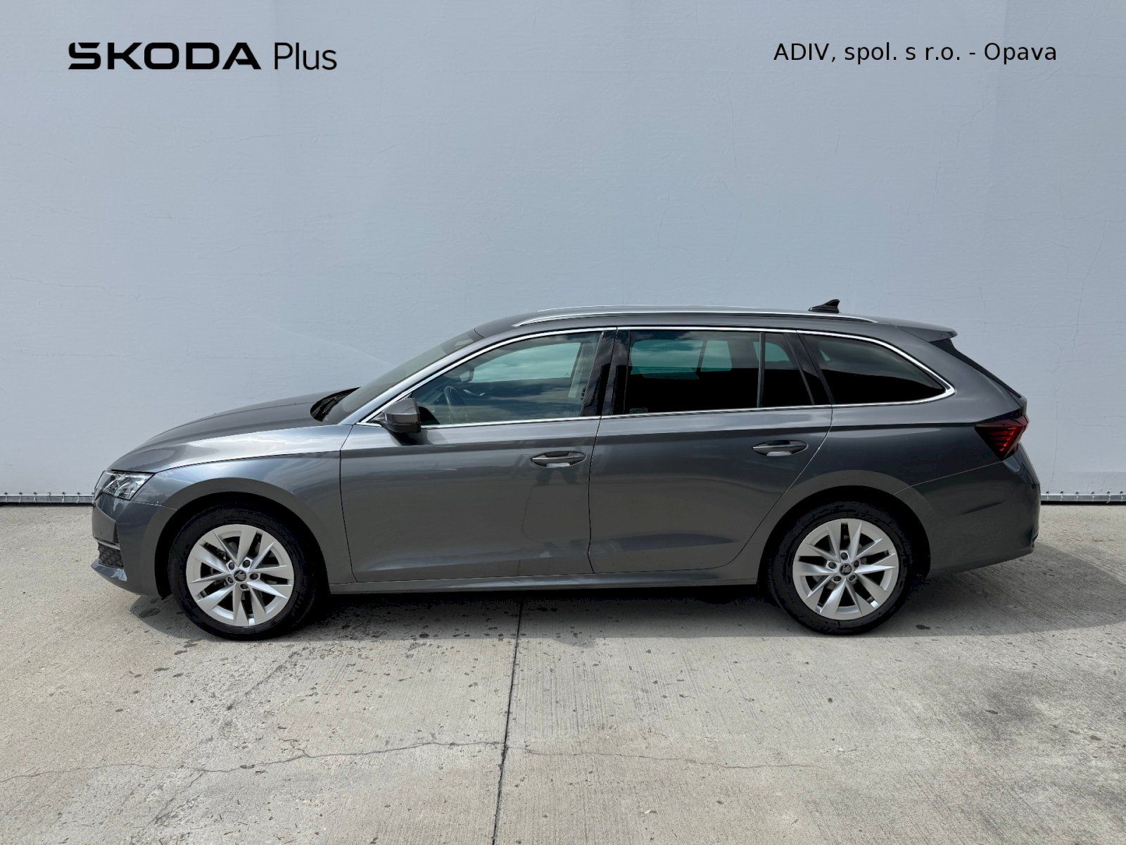 Škoda Octavia, Combi DSG 2.0 TDI 110 kW Top S - fotka 3