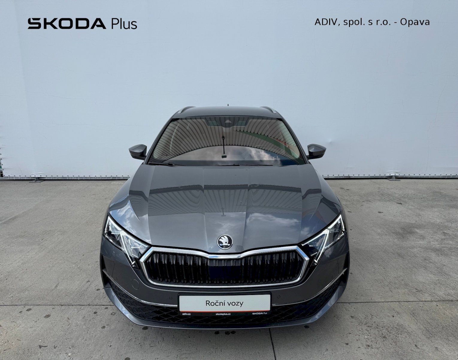 Škoda Octavia, Combi DSG 2.0 TDI 110 kW Top S - fotka 4