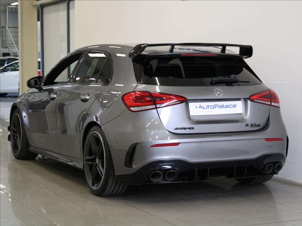 Mercedes-Benz Třídy A, 2,0 A45 S 310kW Aero Pack ČR - fotka 3