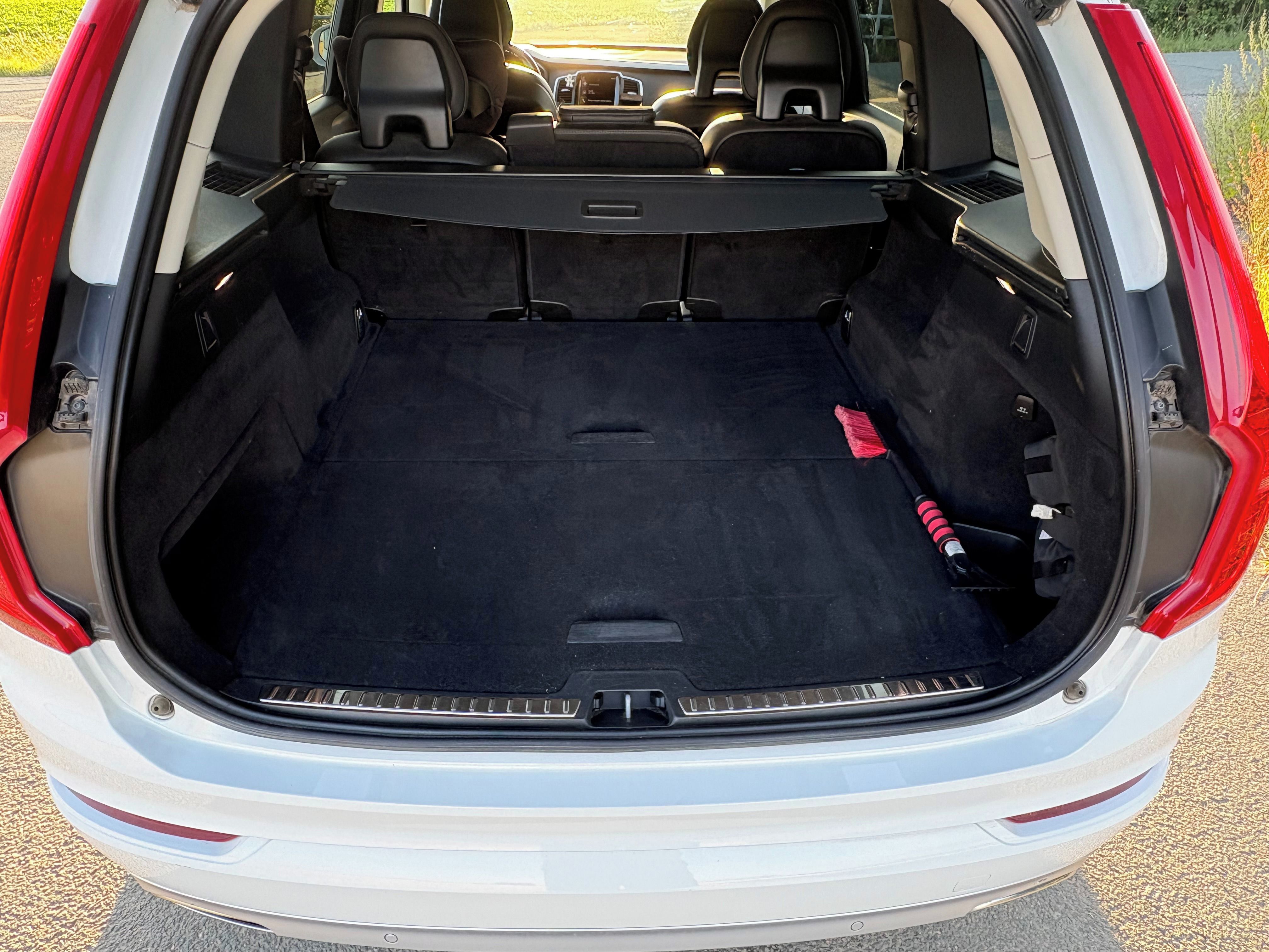 Volvo XC90, Volvo XC90, MOMENTUM, B5 AWD - fotka 6