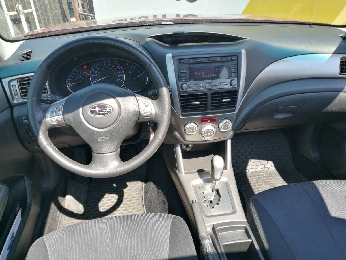 Subaru Forester, 2,0 i 4x4 - fotka 5