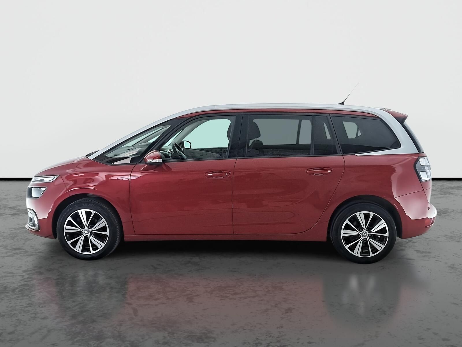 Citroën Grand C4 SpaceTourer, 1.2 T, 7 míst, ČR,1.maj - fotka 3
