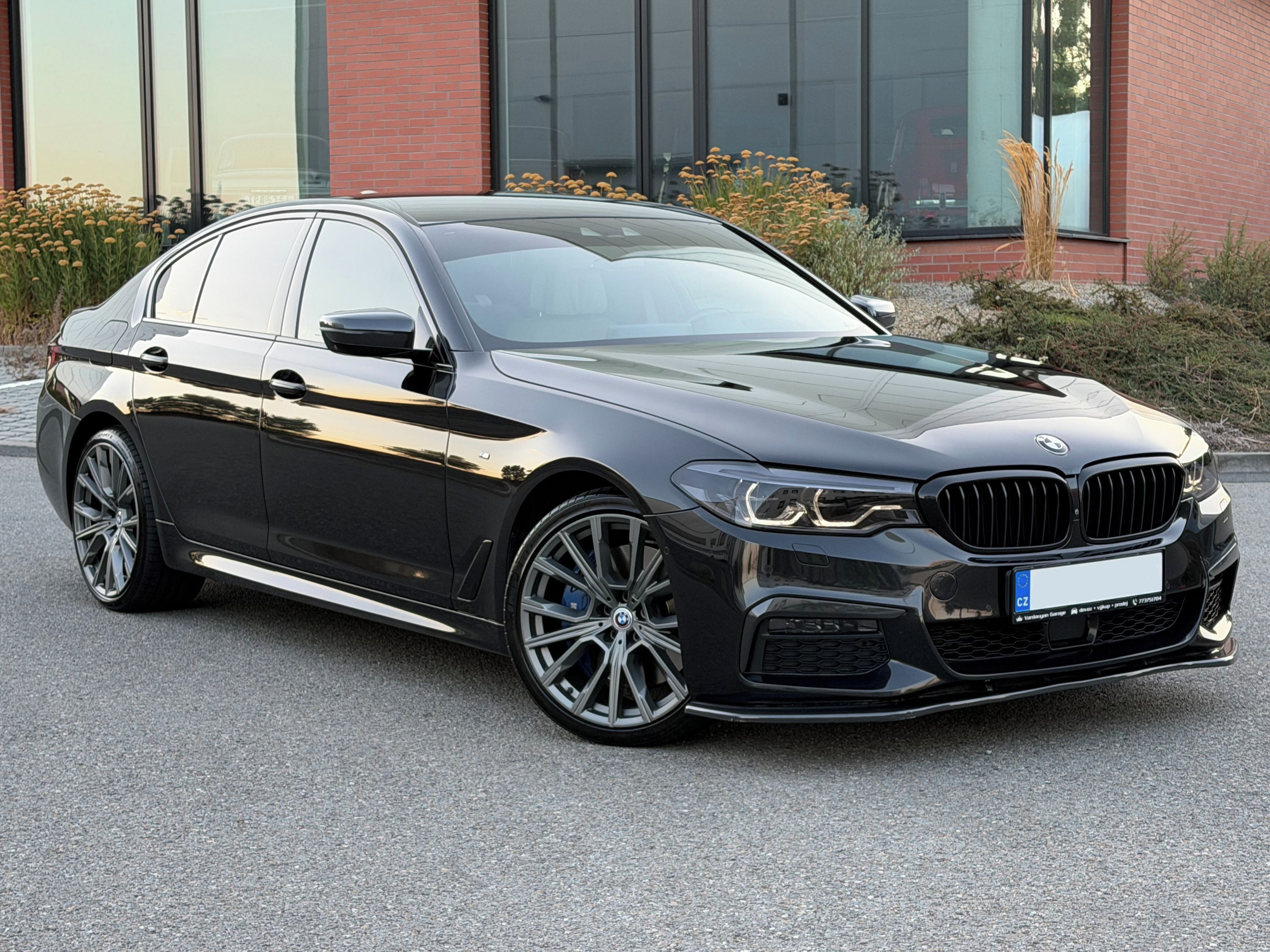 BMW Řada 5, 540xd,Masáž,Individual,M-paket - fotka 5