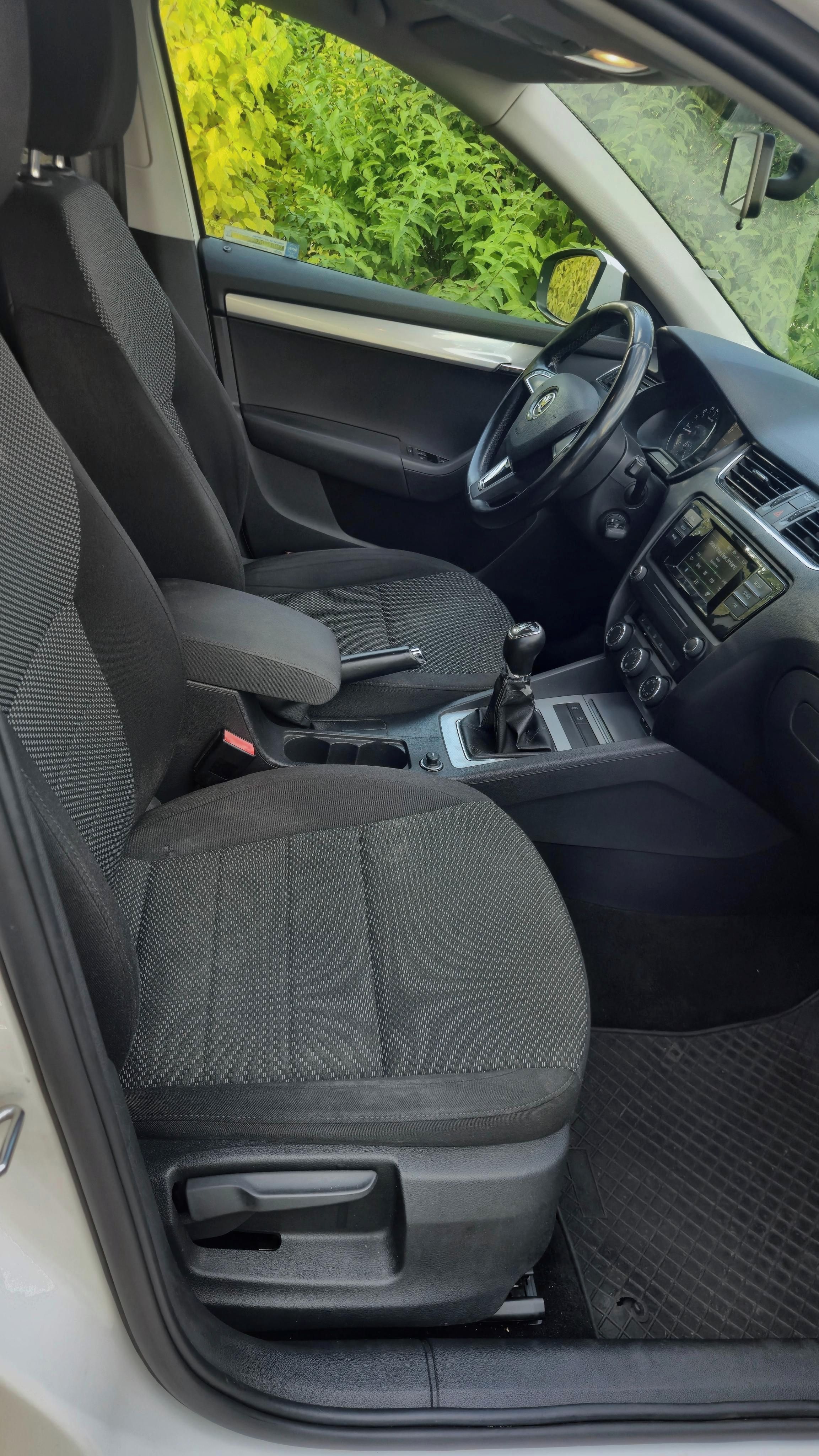 Škoda Octavia, 1.6 TDI - fotka 4