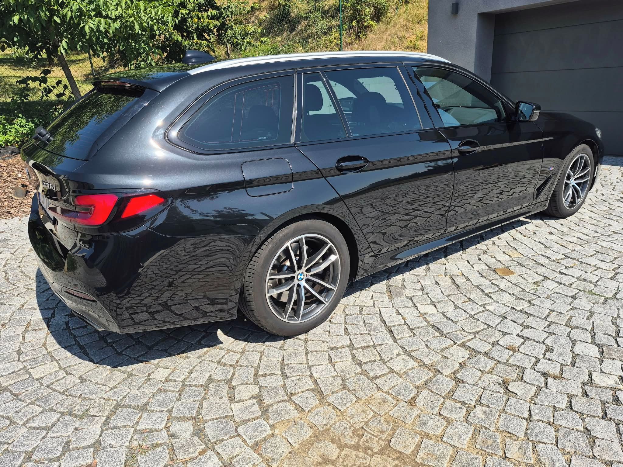 BMW Řada 5 - fotka 6