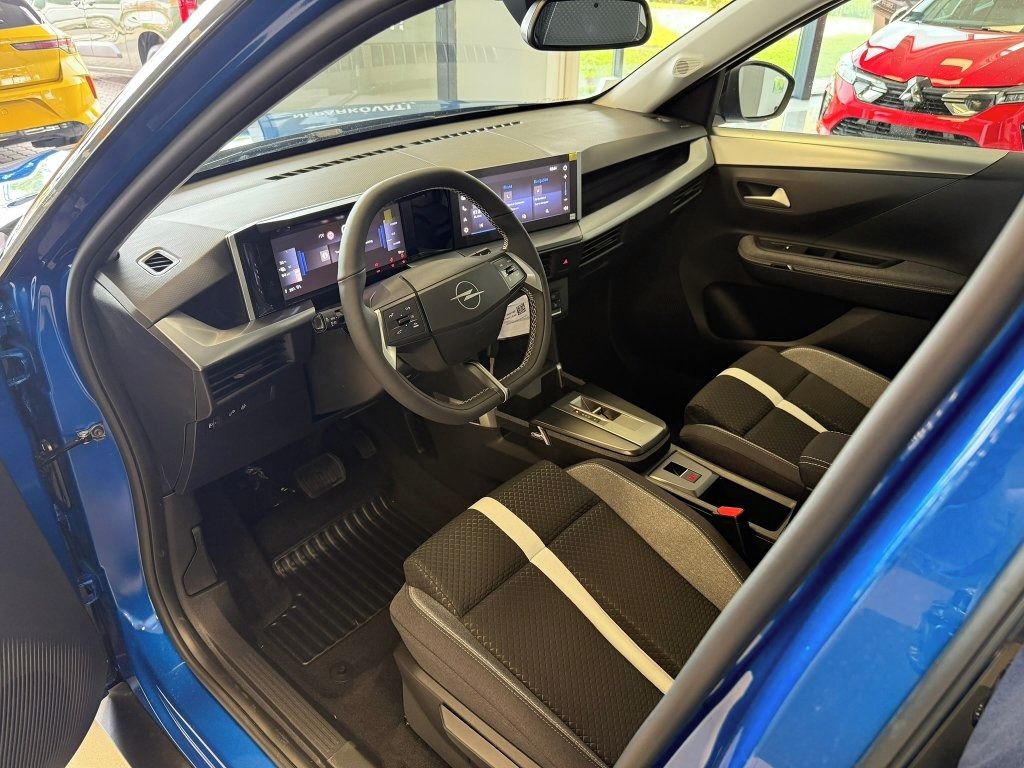 Opel Frontera, Frontera GS Hybrid 81kW - fotka 6