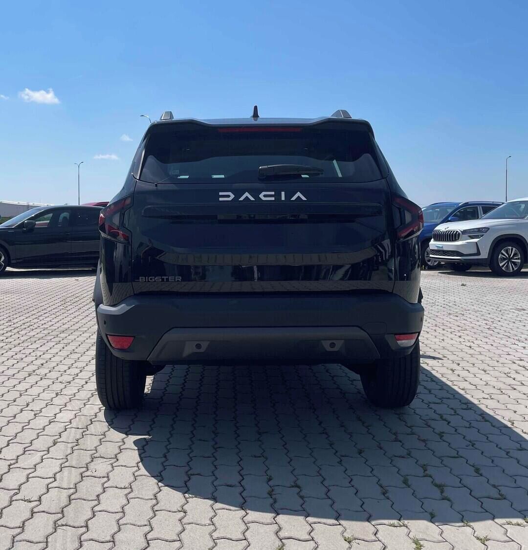 Dacia Bigster, Journey Hybrid 155 1,8 115 kW - fotka 6