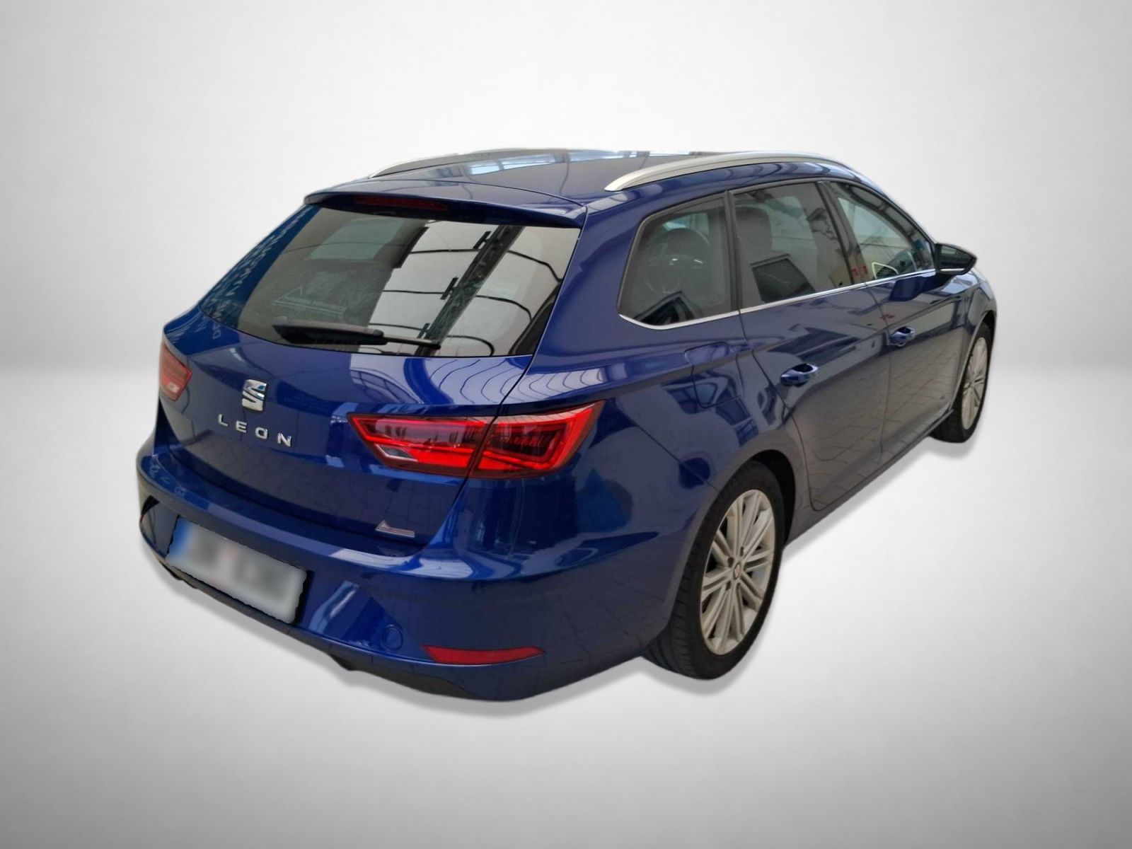 Seat Leon, 1.5 TSI, Xcellence, ČR,1.maj - fotka 2