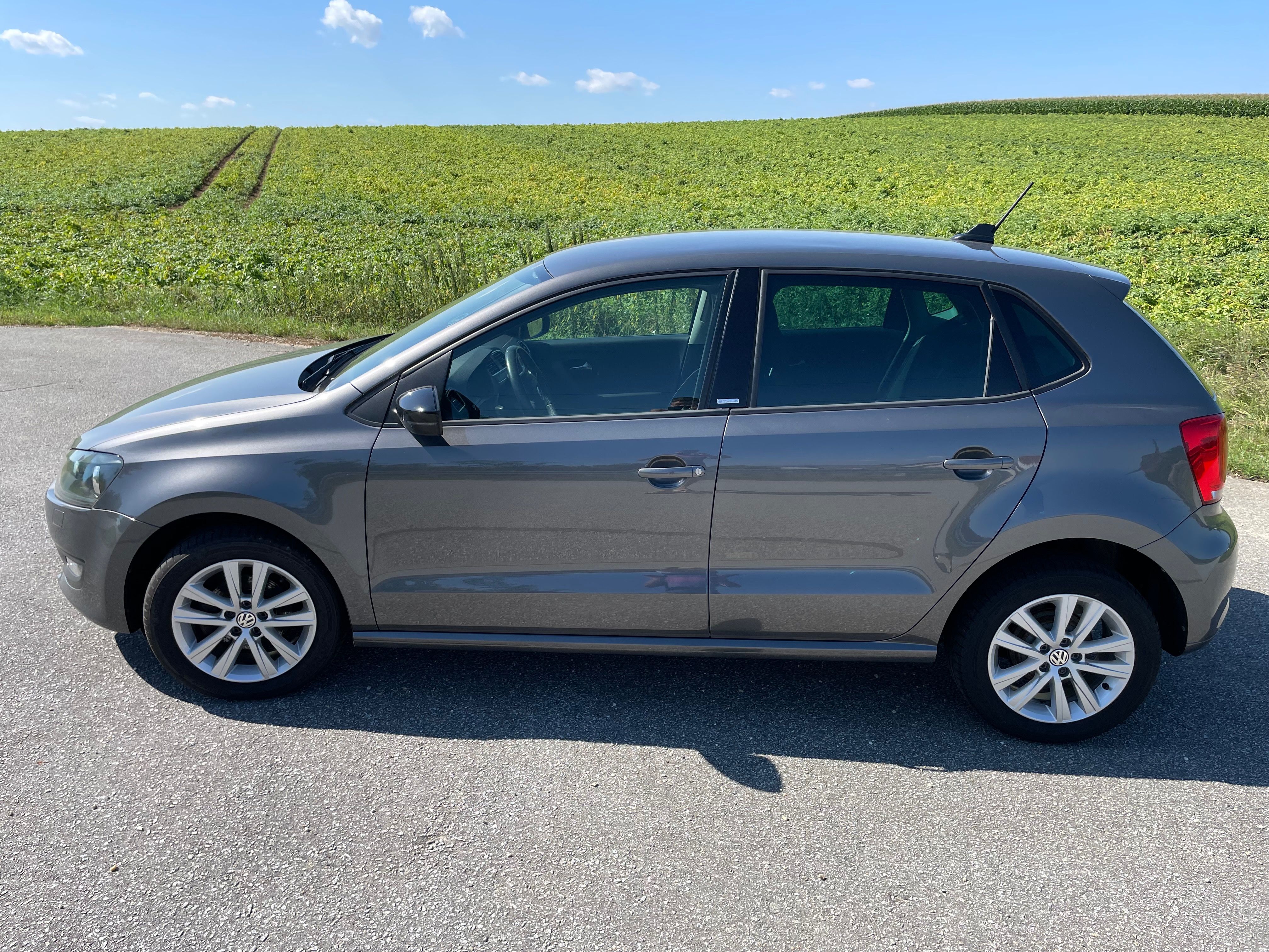 Volkswagen Polo, 1,4 63KW STYLE HIGHLINE - fotka 5