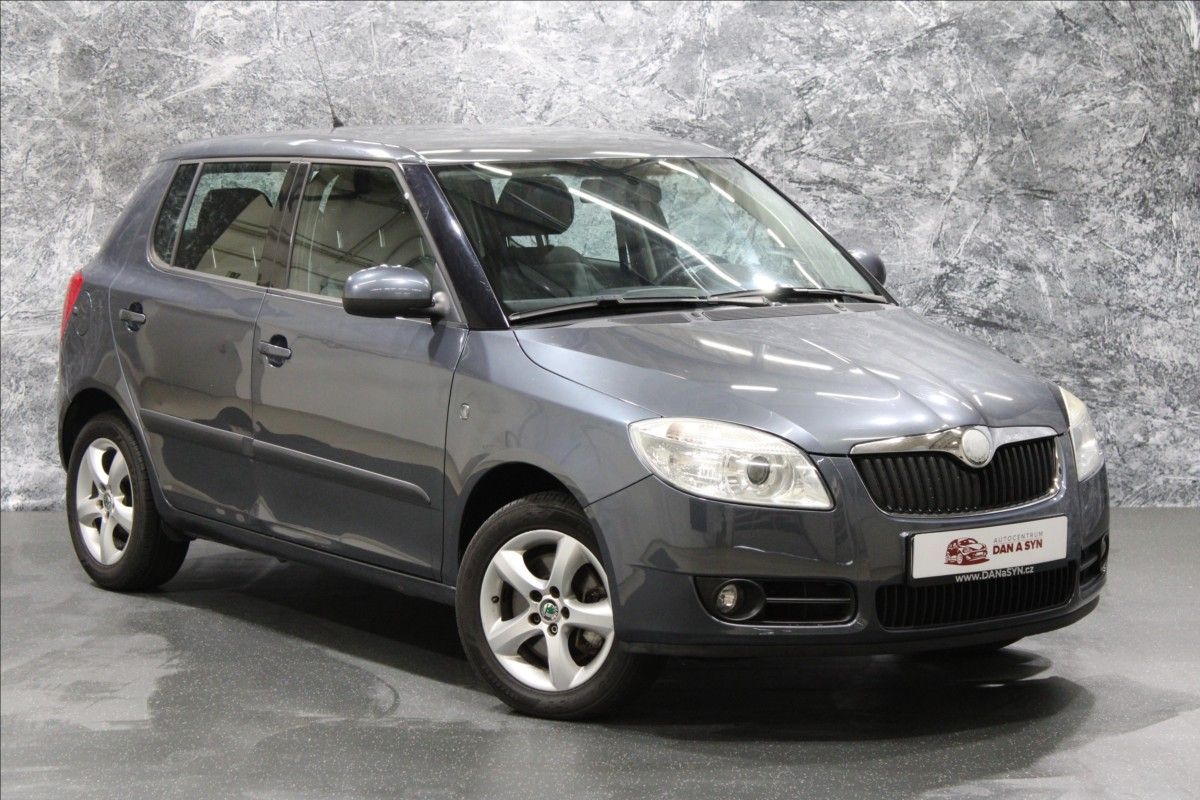 Škoda Fabia, 1,9 - fotka 2