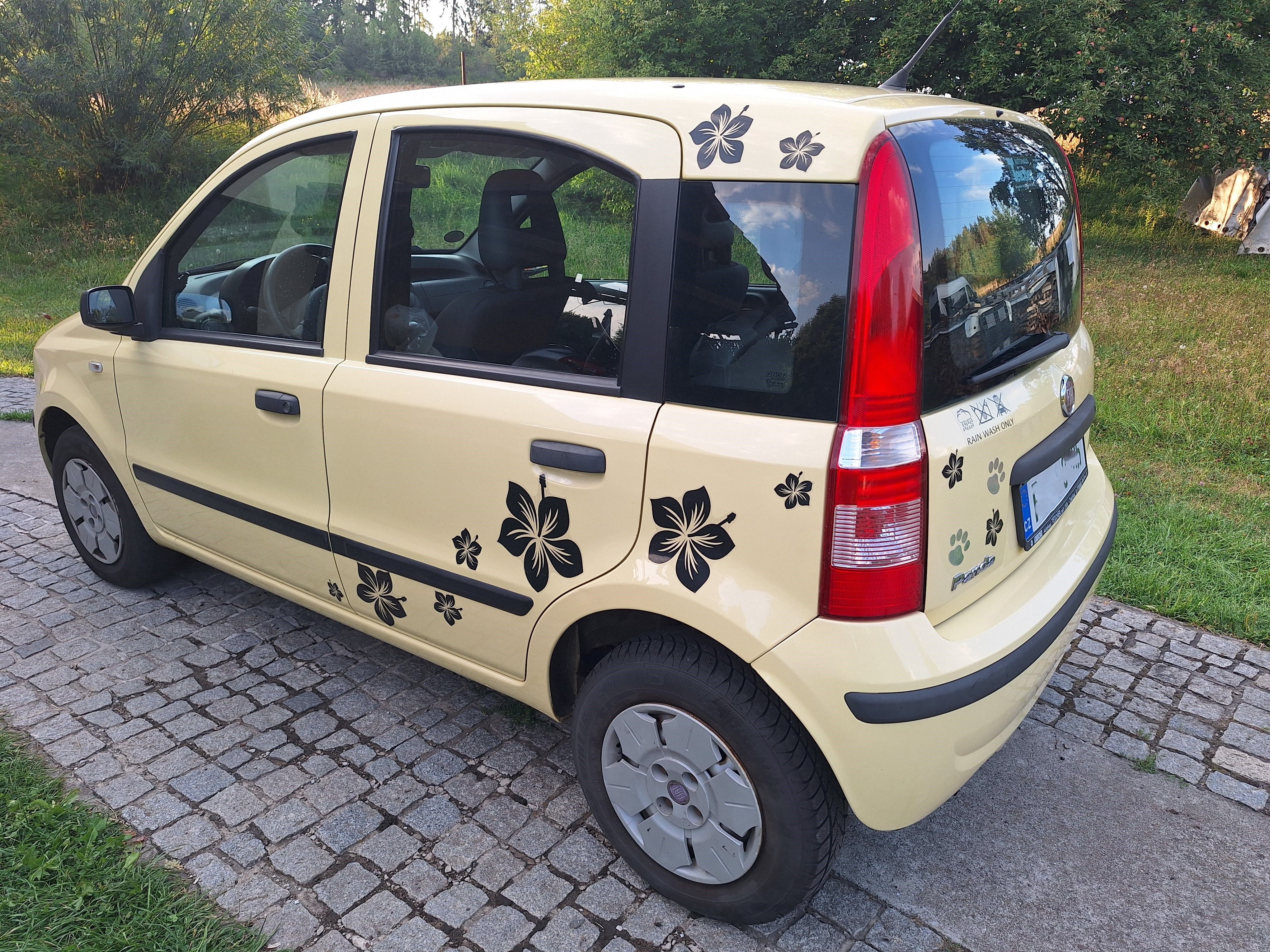 Fiat Panda, 1,1 serviska,nová STK - fotka 4
