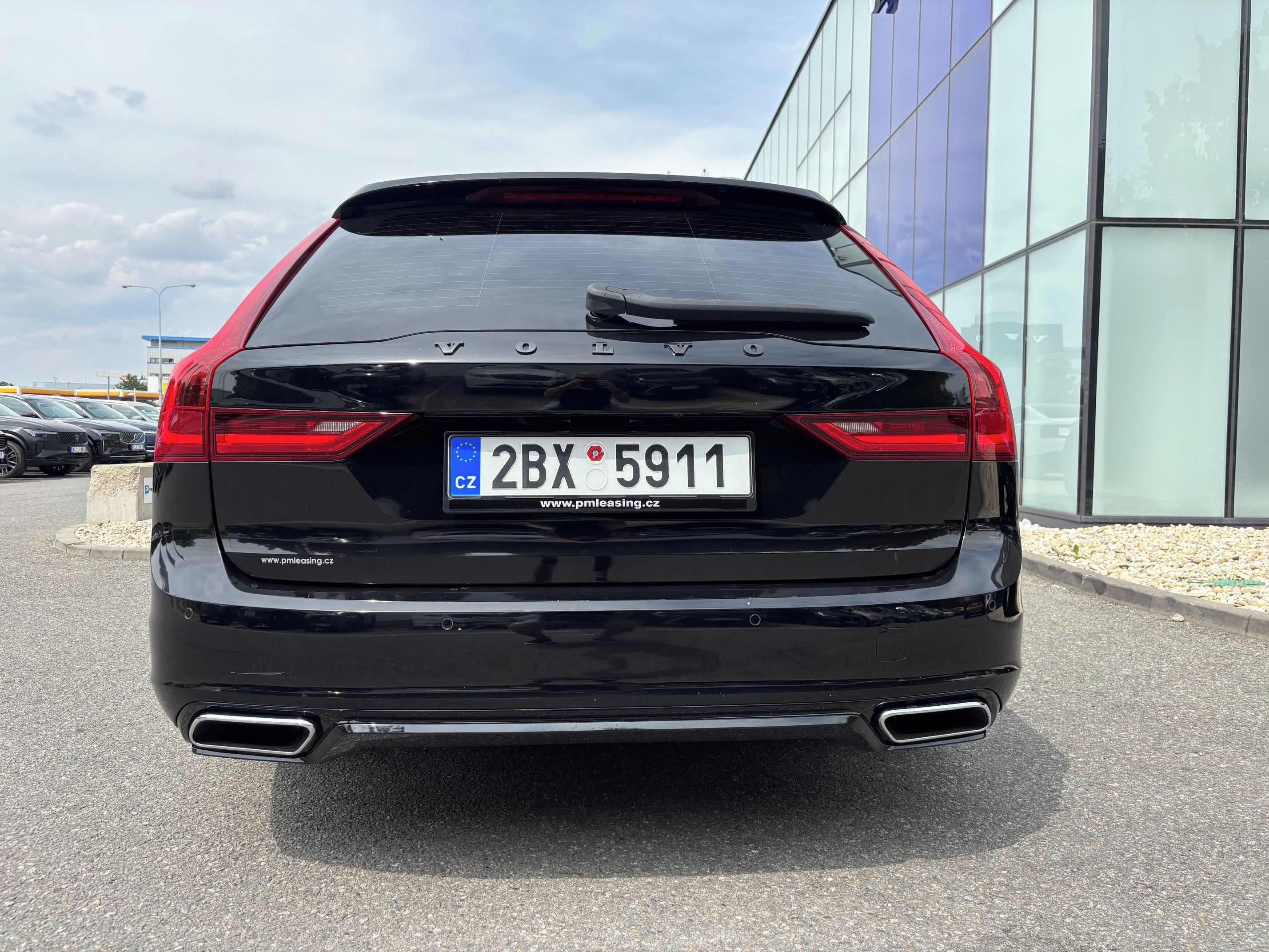 Volvo V90, D4 INCRIPTION AT,2xAL - fotka 5