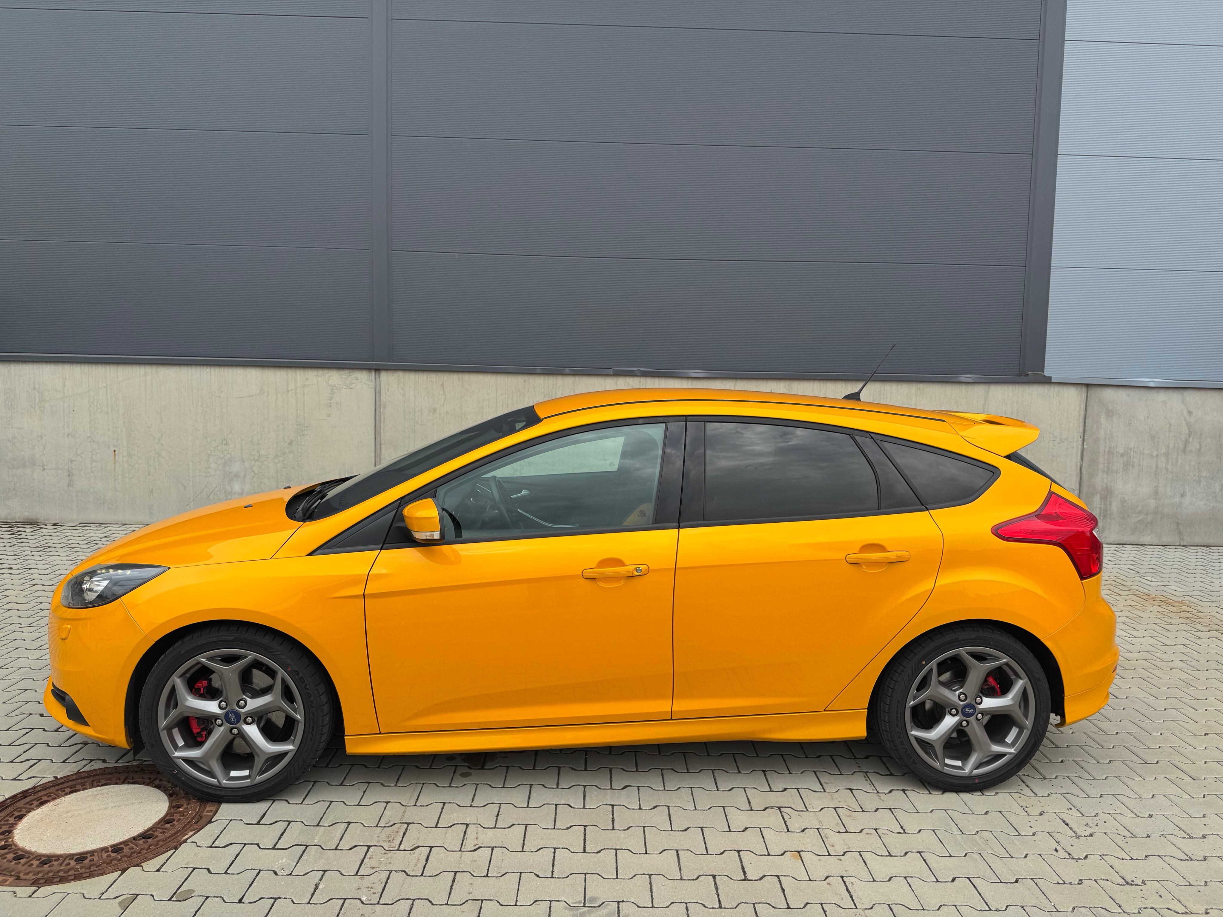 Ford Focus, ST250 - fotka 2