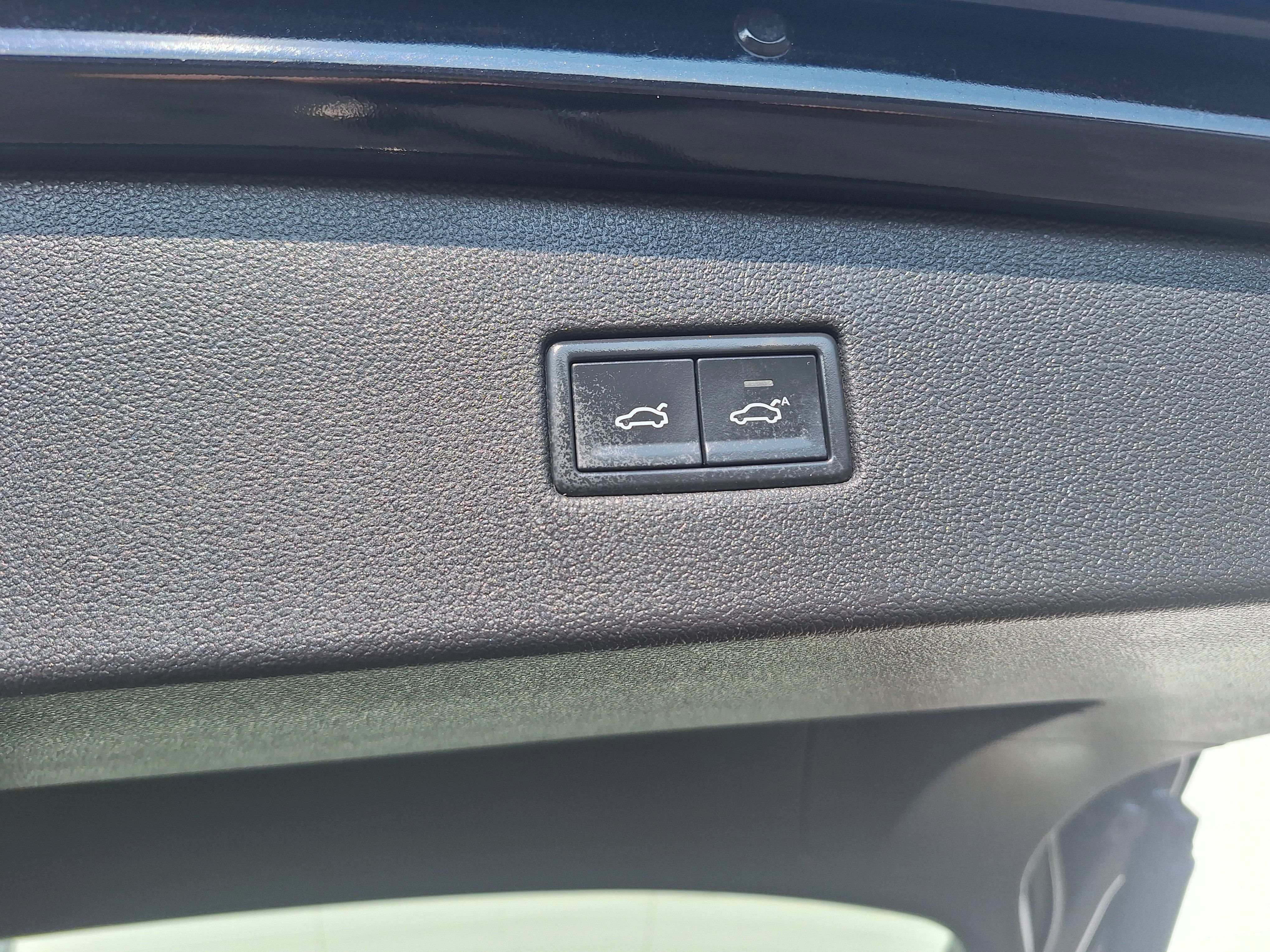 Volkswagen Tiguan Allspace, 7 míst, 4x4, tažné, - fotka 5
