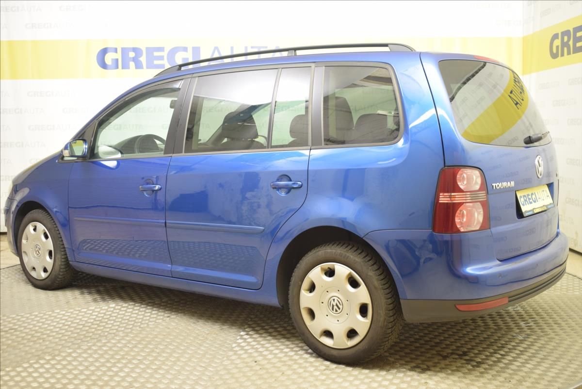 Volkswagen Touran, 1,4 TSi NOVÉ ROZVODY,PO SERVIS - fotka 6