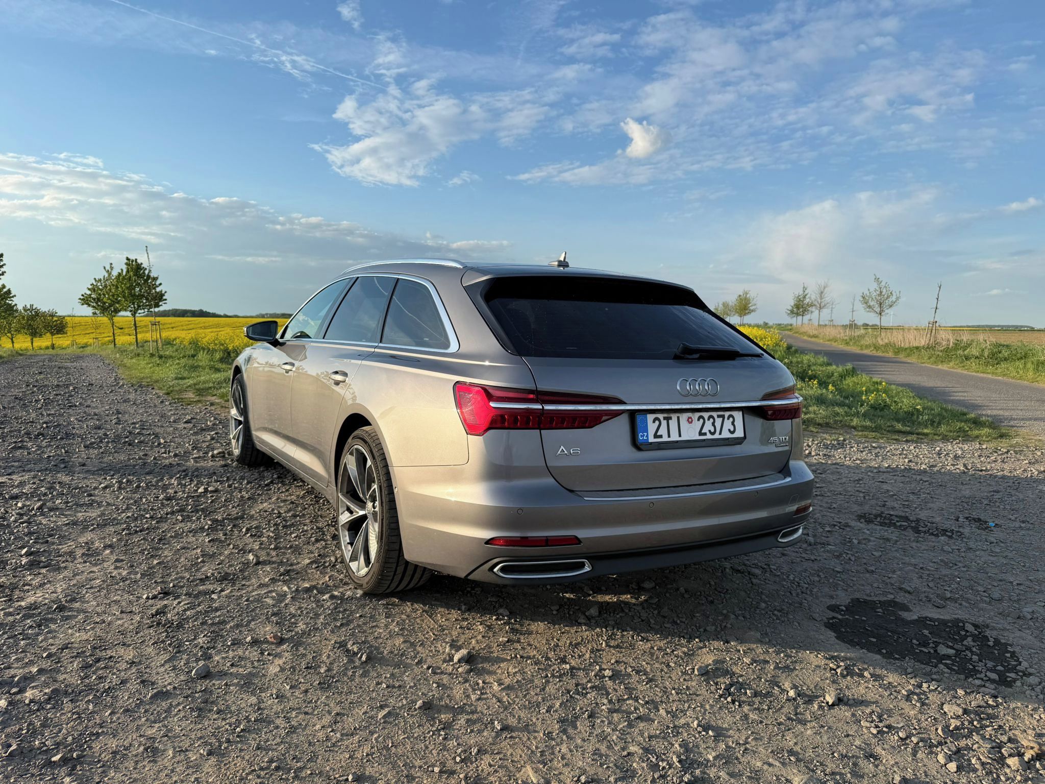 Audi A6 Avant, 45 TDI, LED MATRIX, PANORAMA - fotka 4