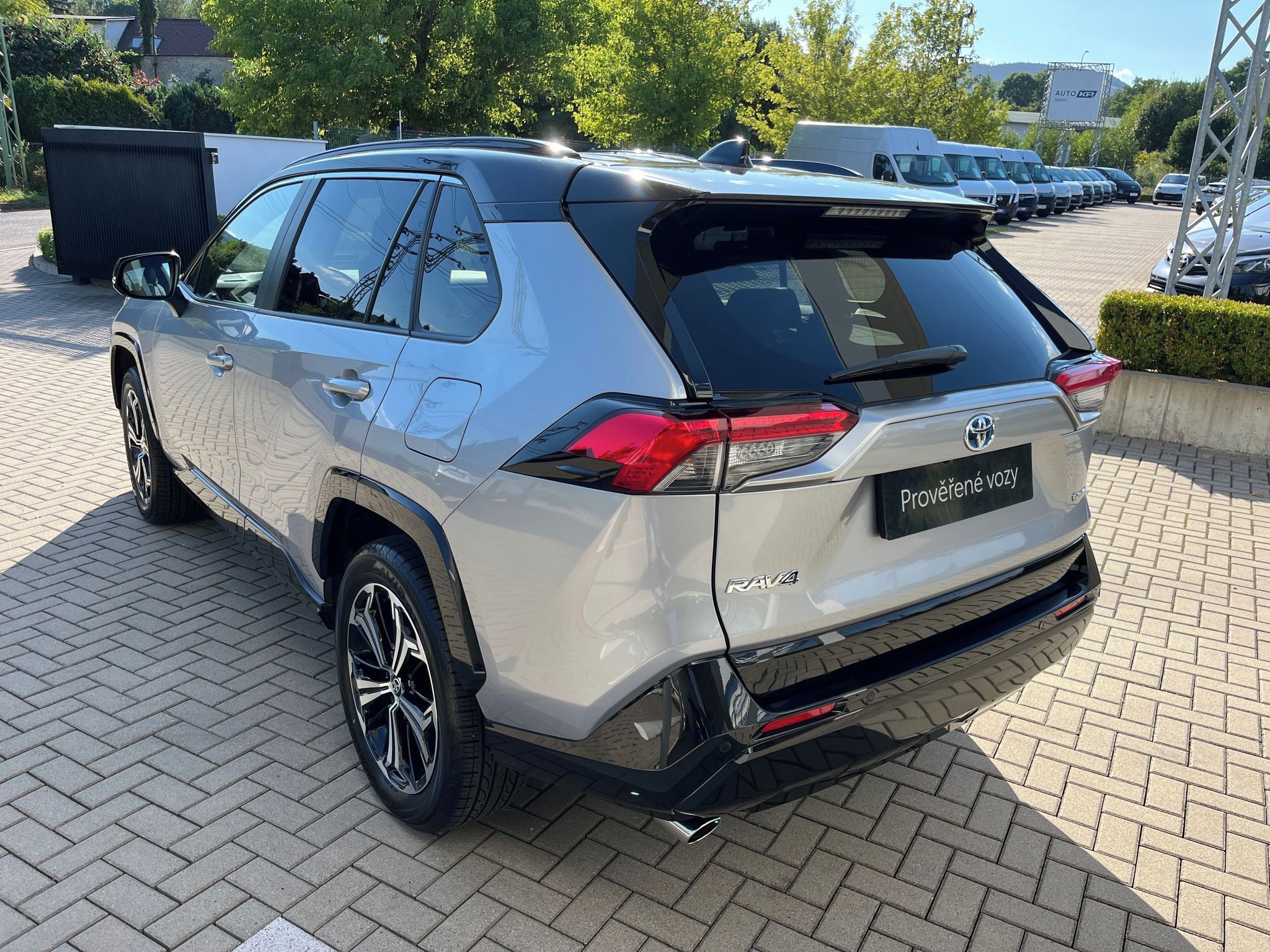 Toyota Rav4, 2.5 PHEV e-CVT 4WD Selection - fotka 4