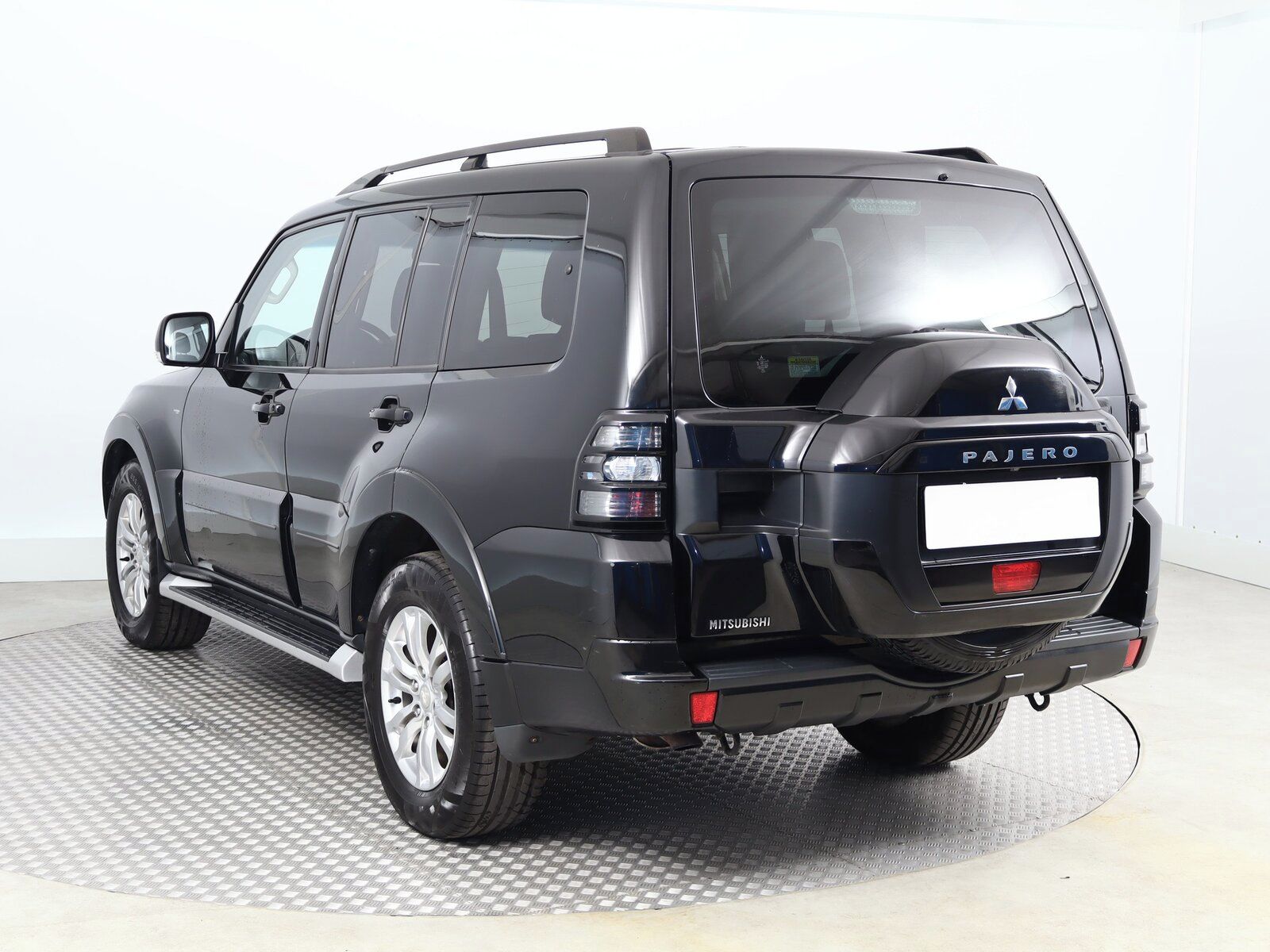 Mitsubishi Pajero, 3.2 DI-D, 4X4, Automat - fotka 4
