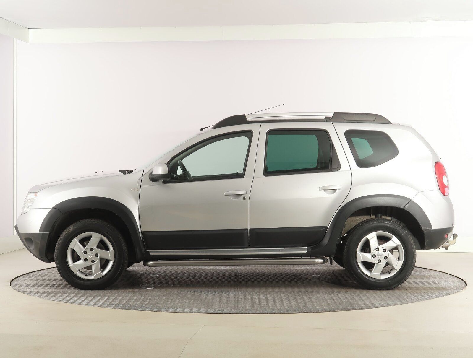 Dacia Duster, 1.5 dCi, Kožené sedačky - fotka 3