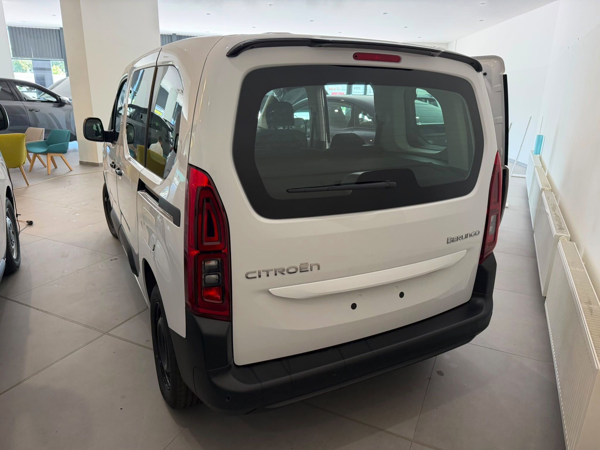 Citroën Berlingo, PLUS Diesel 100k Manual - fotka 5