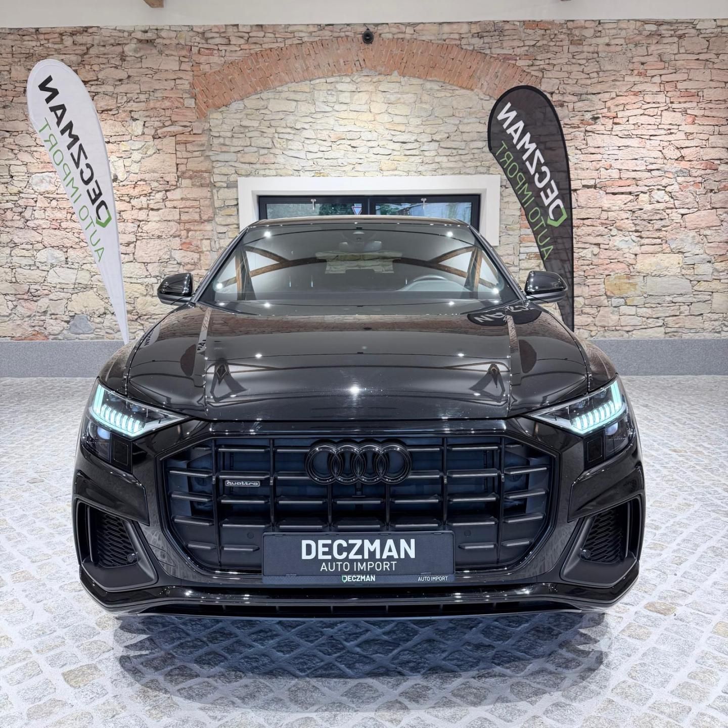 Audi Q8, Vzduch, Metrix, panorama - fotka 2