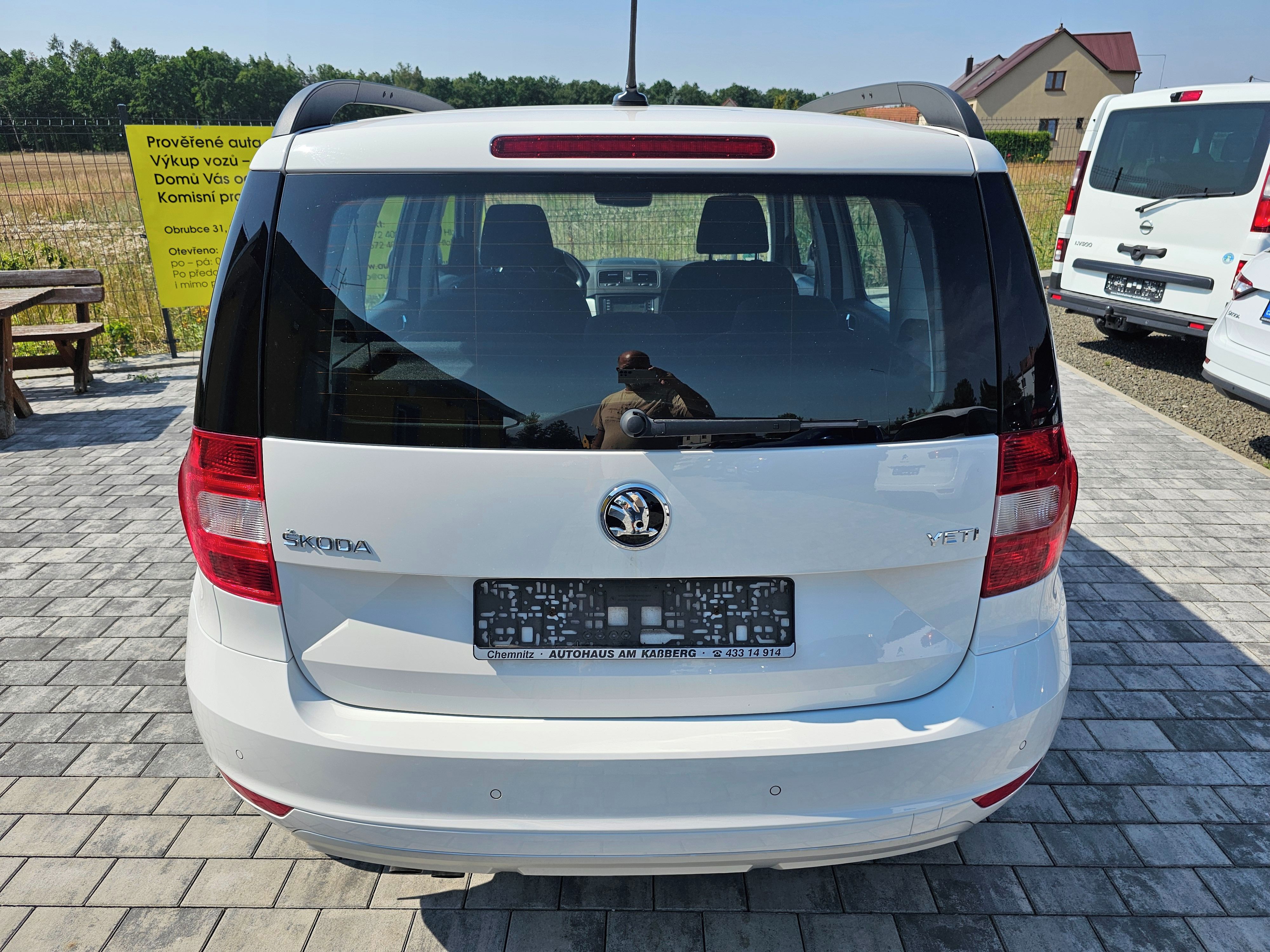Škoda Yeti, 1.4 TSI 92kw, 1 Majitel - fotka 6