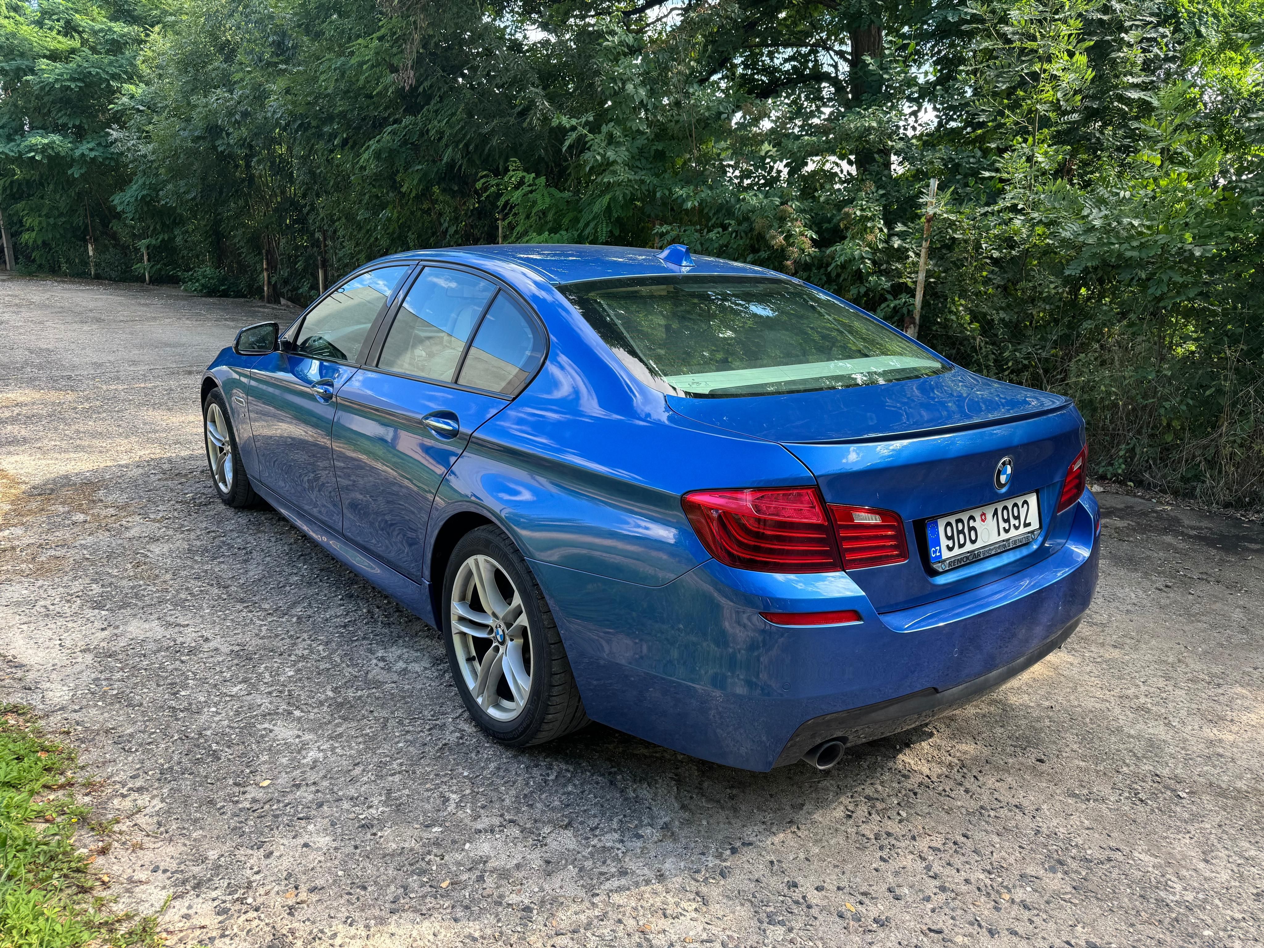 BMW Řada 5, 535d xDrive, M-paket - fotka 4
