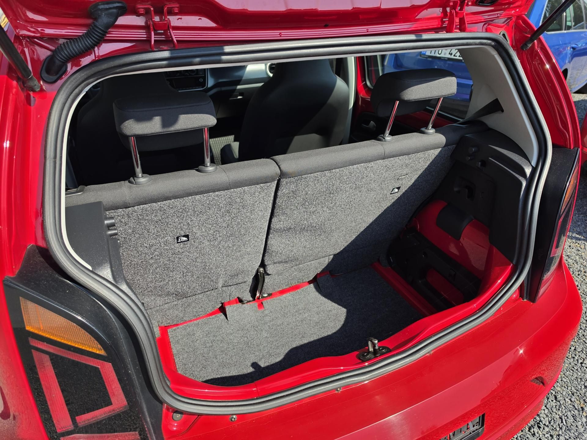 Volkswagen Up!, 1.0 MPI Parkovací senzory - fotka 5