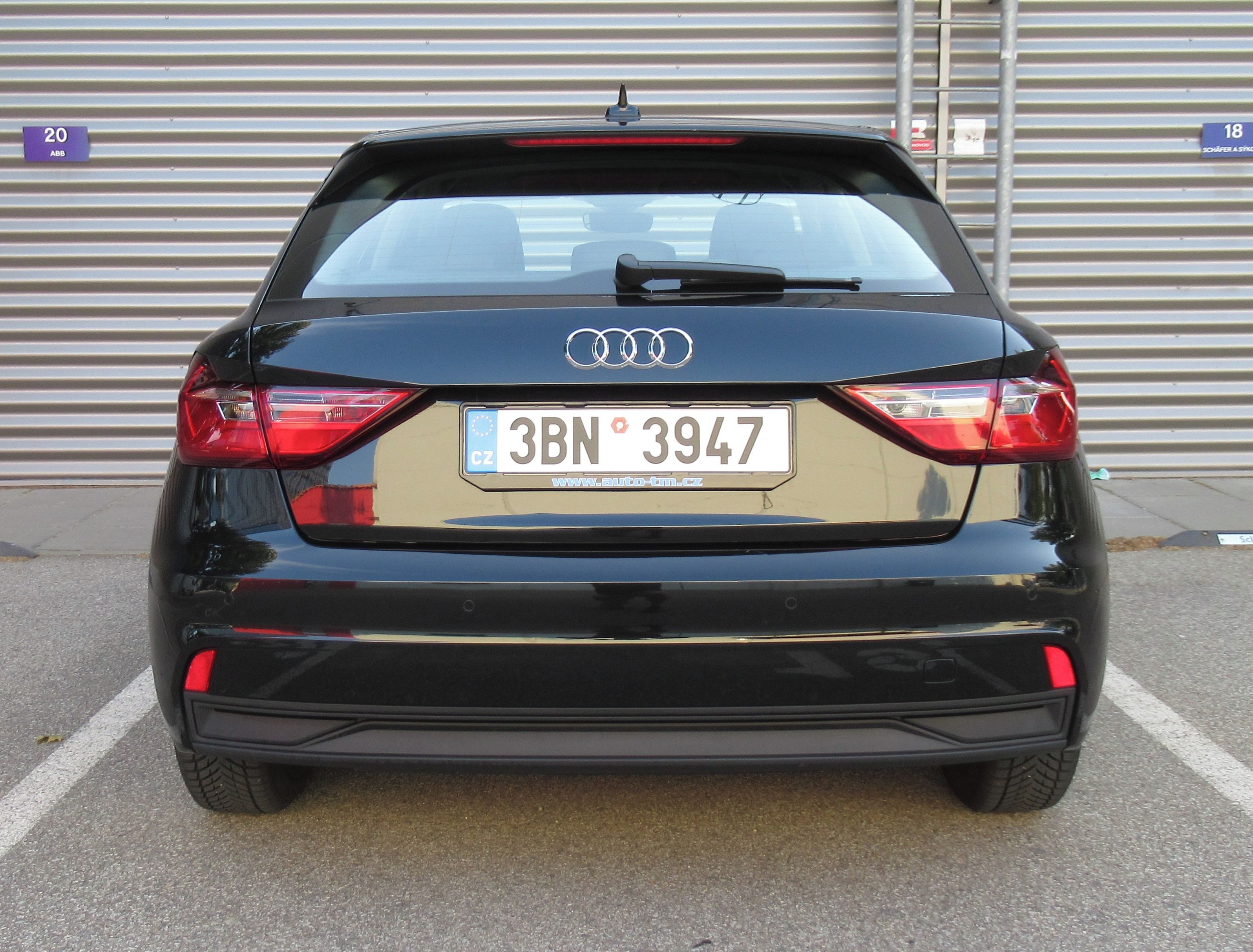 Audi A1, Attraction 25TFSI S tronic - fotka 5