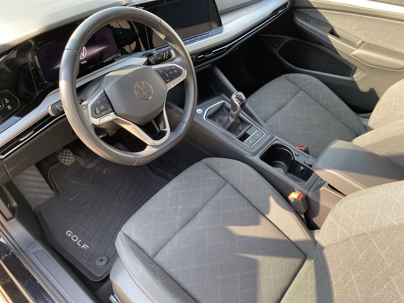 Volkswagen Golf, 1.5 TSI Life GT - fotka 6