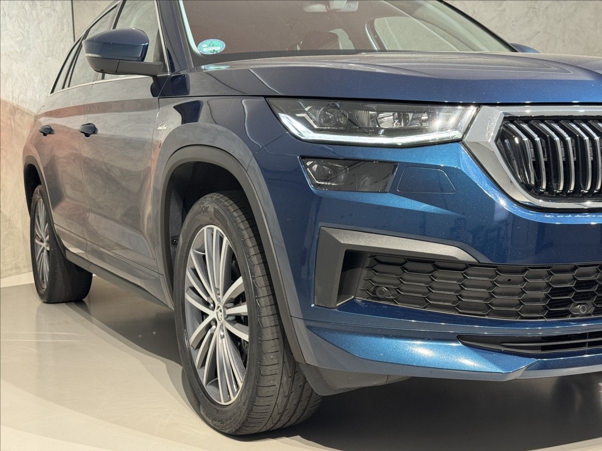 Škoda Kodiaq, 2,0 TDi DSG L&K LED Virtual - fotka 5