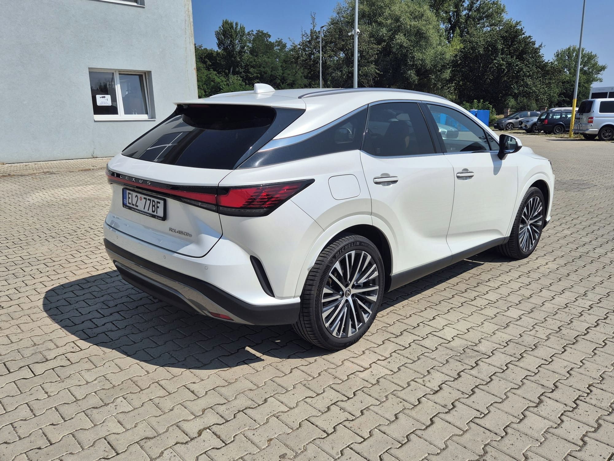 Lexus RX - fotka 3