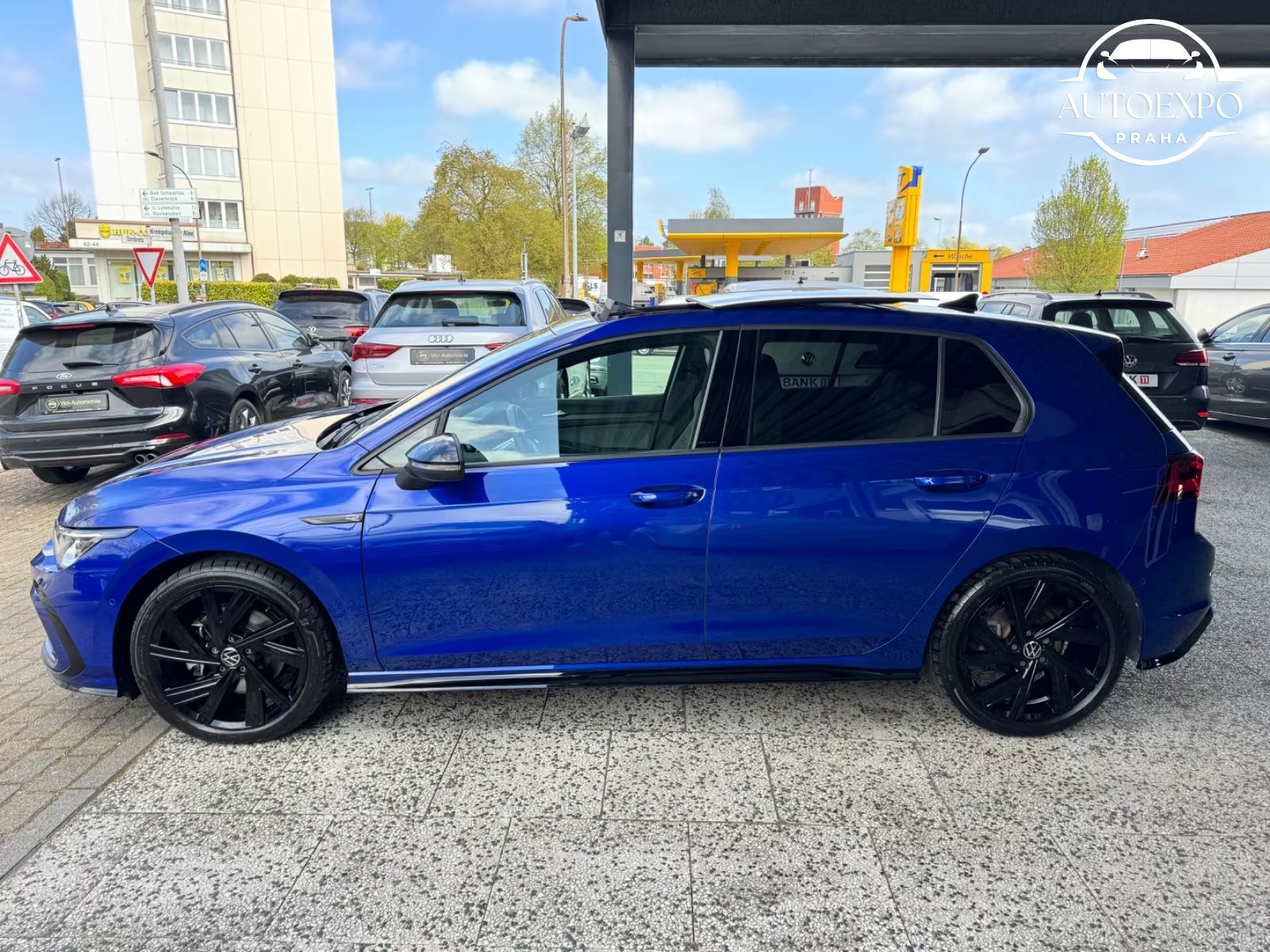 Volkswagen Golf, VIII 2.0 TSI R-Line*PANORAMA - fotka 4