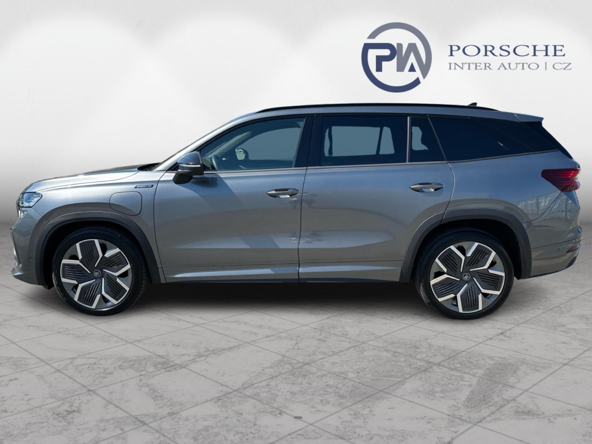 Škoda Kodiaq, iV 1,5 TSI / 150 kW SportLine - fotka 3