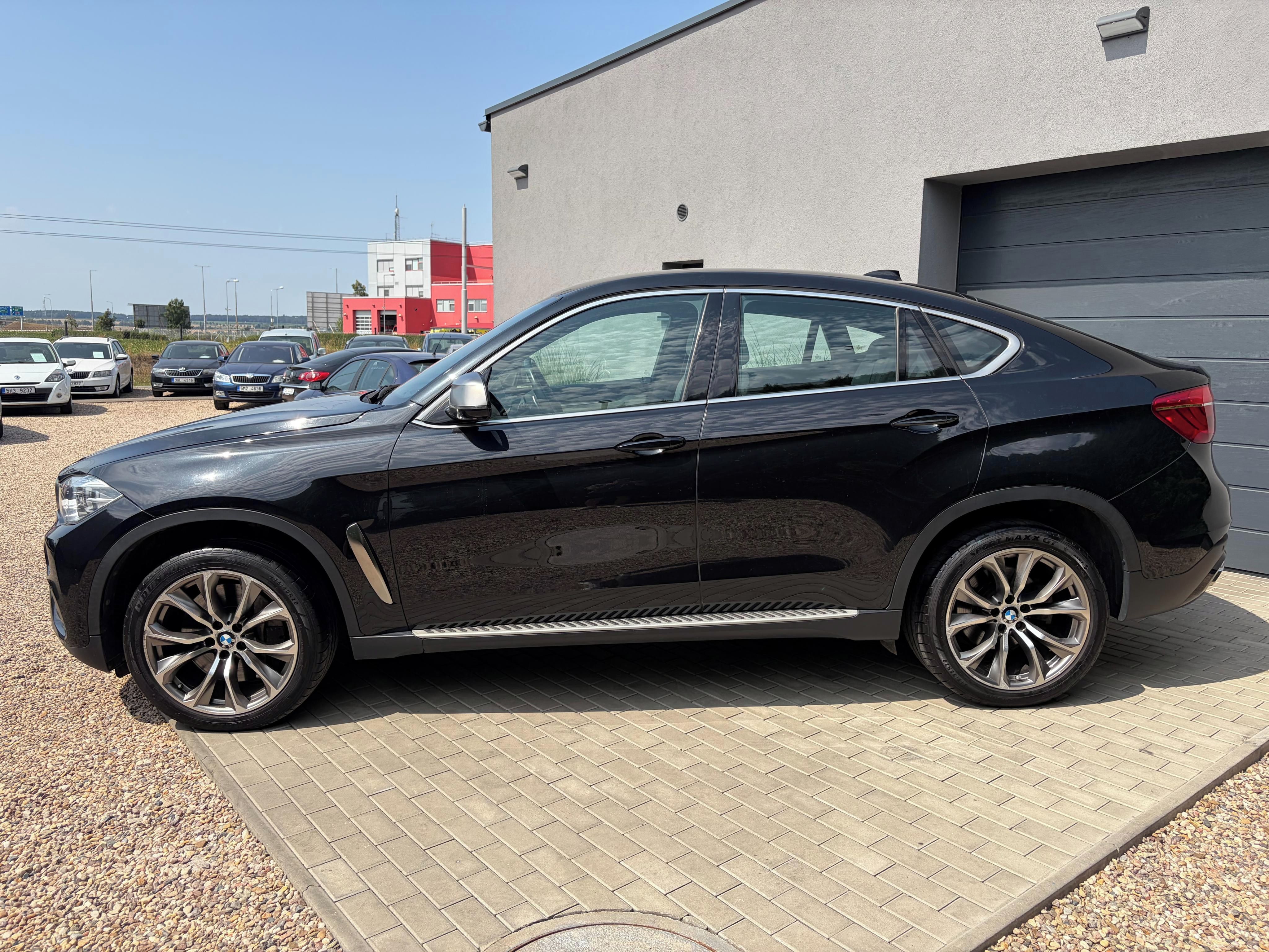 BMW X6, 4.4i V8 330KW xDrive - fotka 6