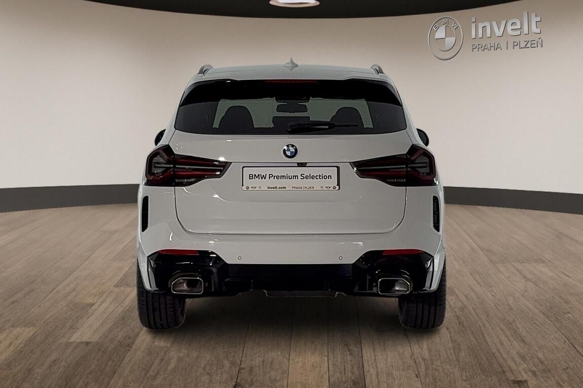 BMW X3, xDrive20d - fotka 4