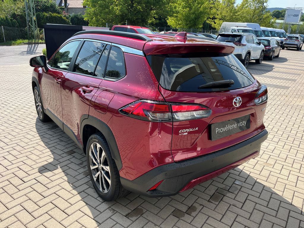 Toyota Corolla Cross, 1.8 Hybrid e-CVT Style Tech - fotka 4