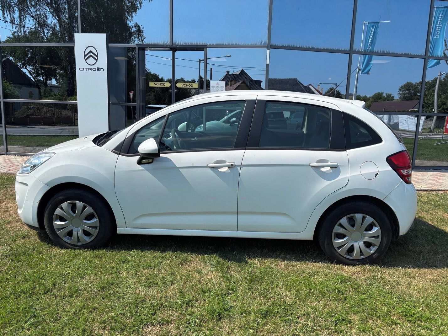 Citroën C3, 1.4 i Attraction - fotka 2