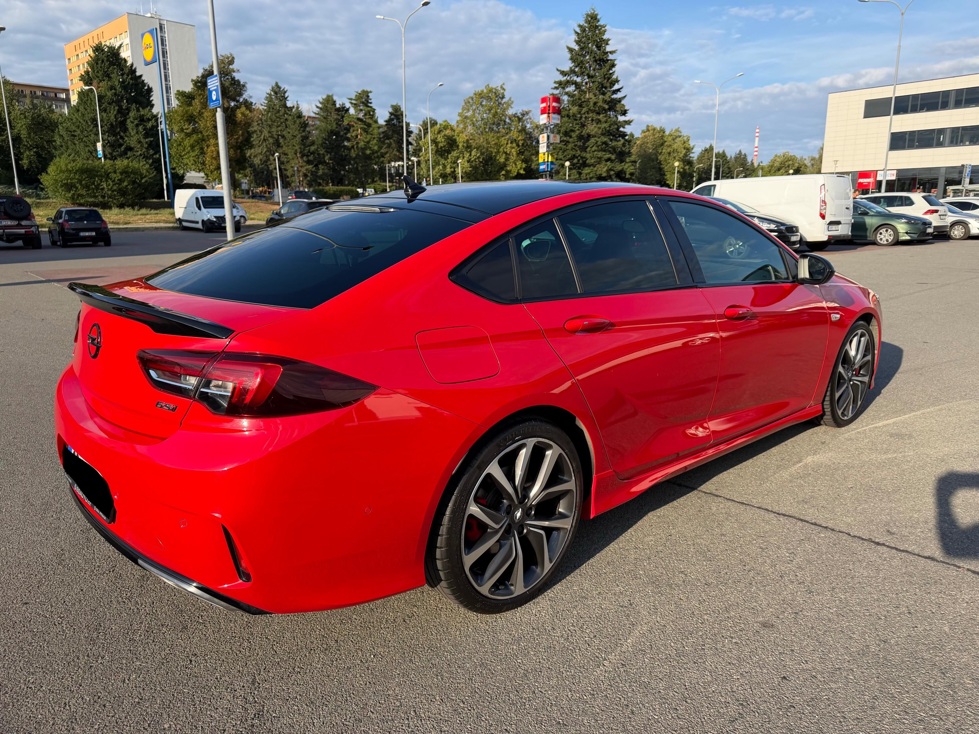 Opel Insignia, GSi 2.0BiTurbo 154kW 4x4,1.maj - fotka 4