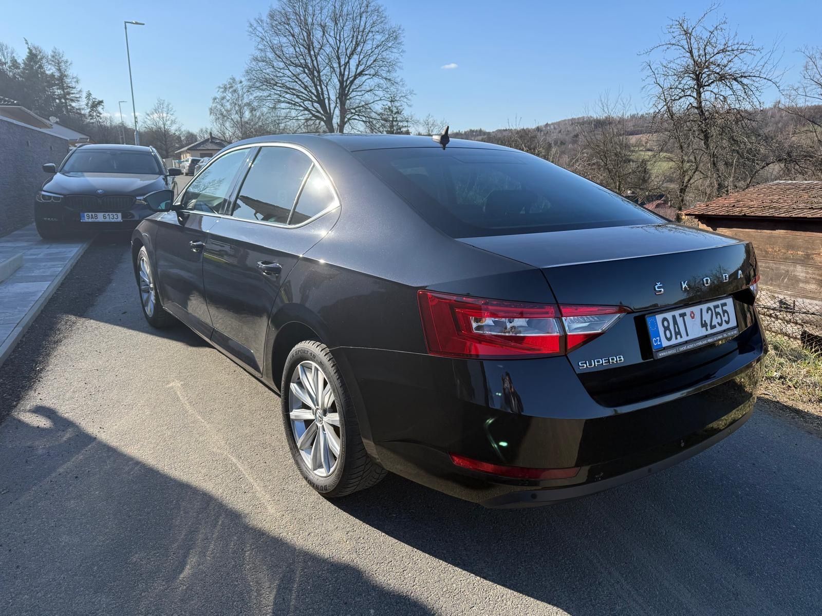 Škoda Superb, 2.0 tdi 110kw - fotka 5
